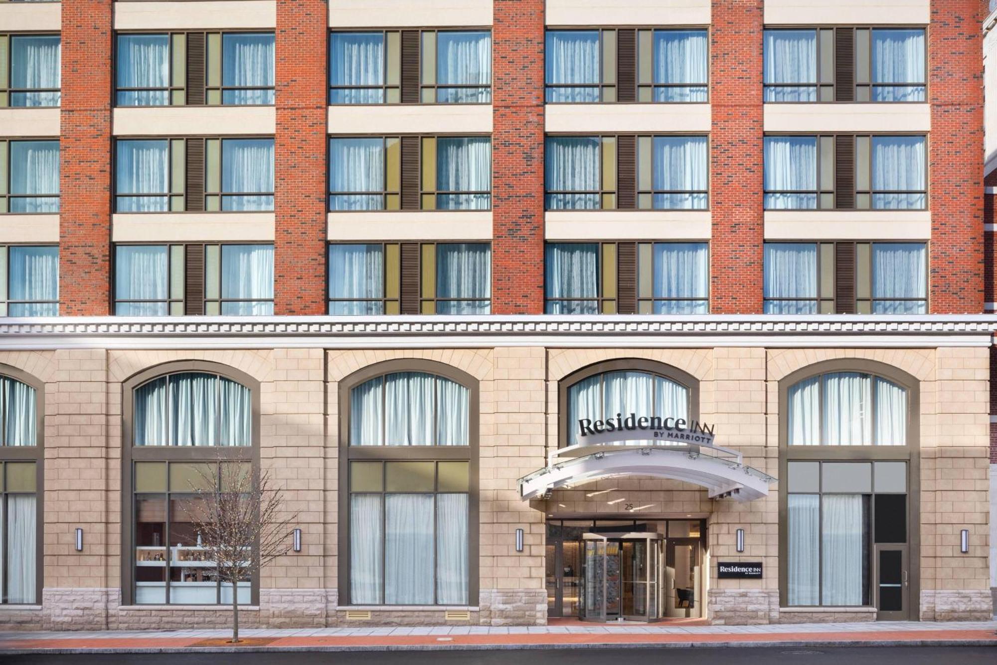 Residence Inn By Marriott Stamford Downtown Exterior photo